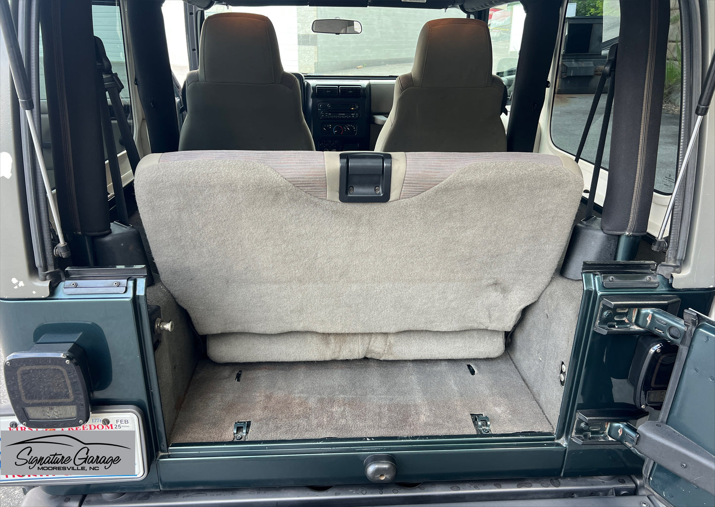 2005 Jeep Wrangler Sport 4.0 w/ Auto